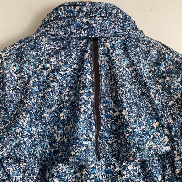 Lululemon Gather Me Slightly Jacket 
2017 Seawheeze Tofino Shells Multi Black 6 - Picture 3 of 11